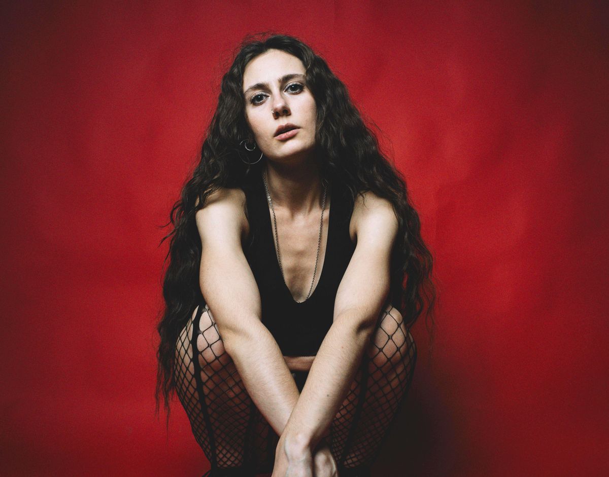 lizzie is trying - alternative pop-rock artist